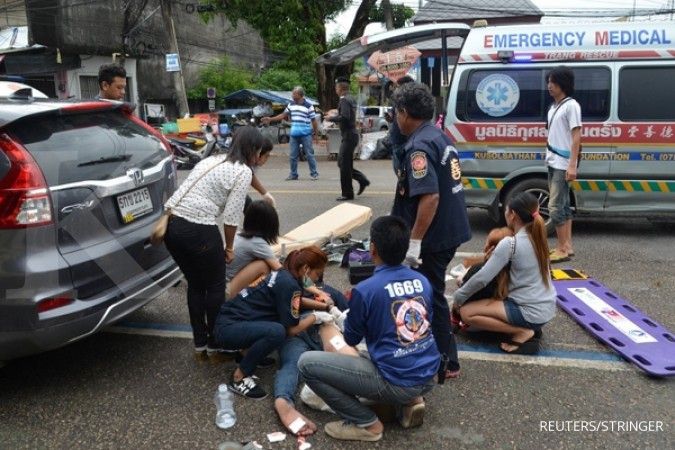 Gelombang bom terkoordinir melanda Thailand