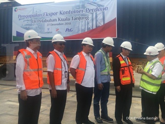 Pemerintah berharap Pelabuhan Kuala Tanjung bisa efisienkan pengiriman kelapa sawit