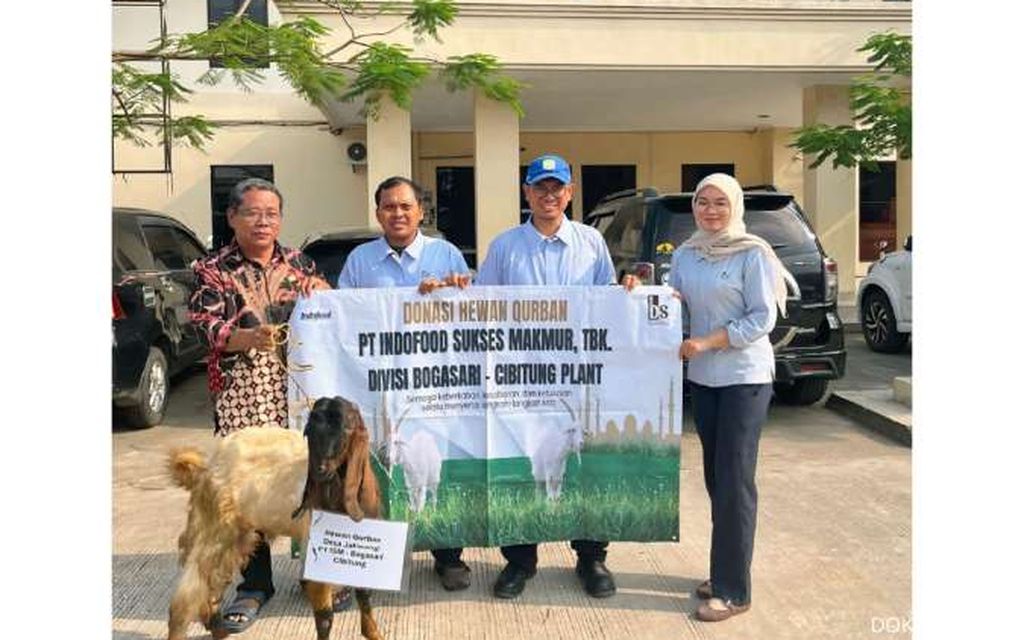  Bogasari Bagikan 66 Hewan Kurban di Idul Adha 1446 H 