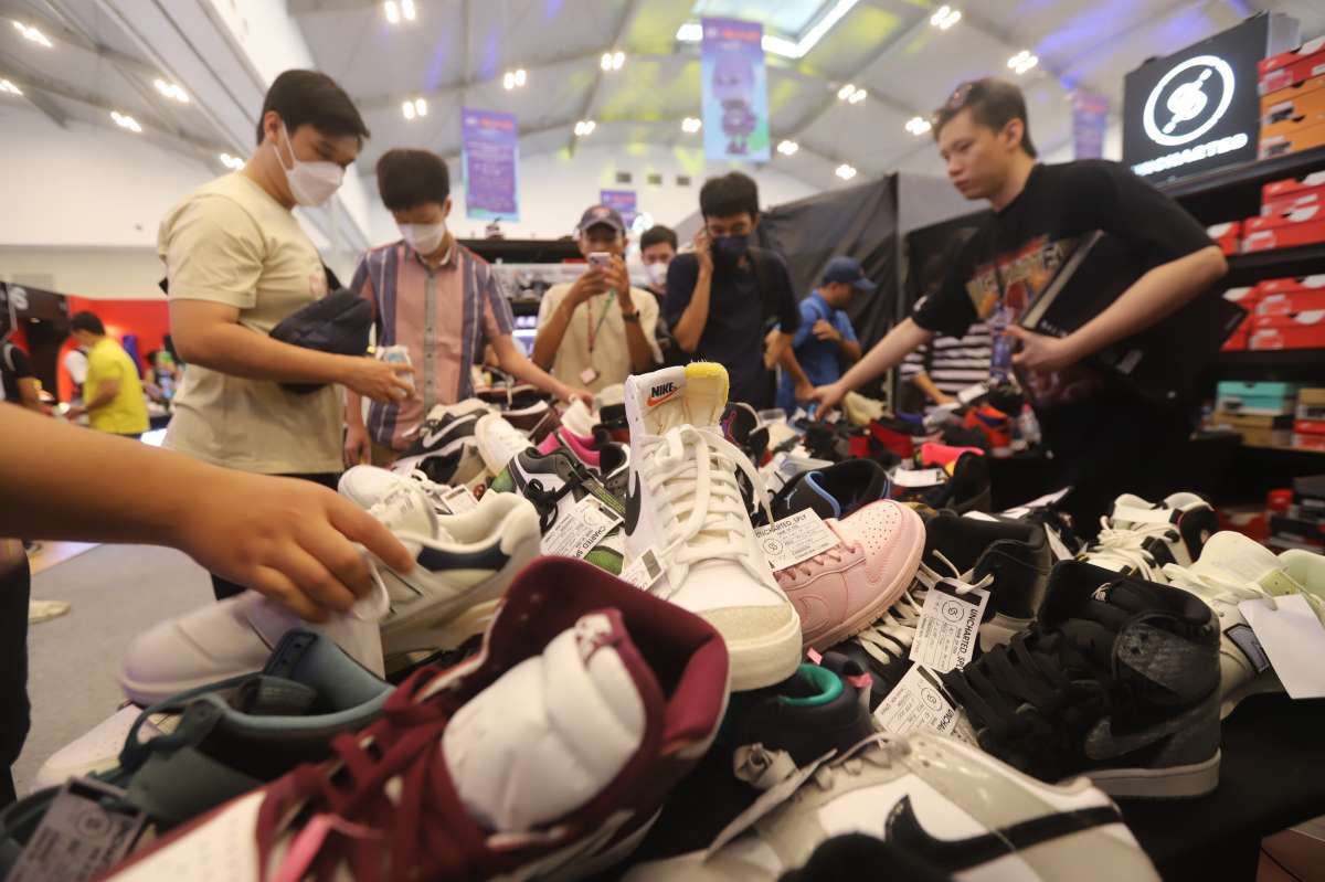 Berburu Sepatu di Jakarta Sneaker Day
