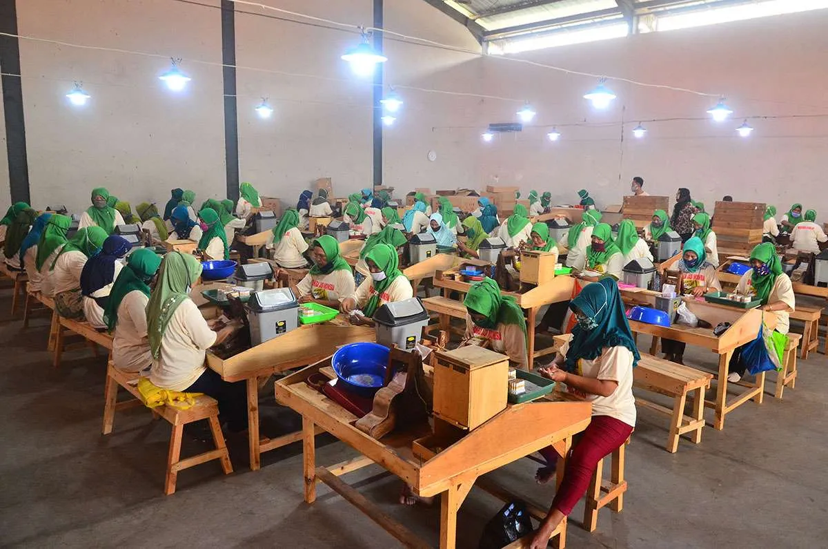 Bantuan subsidi upah dinilai langkah yang tepat untuk membantu daya beli masyarakat