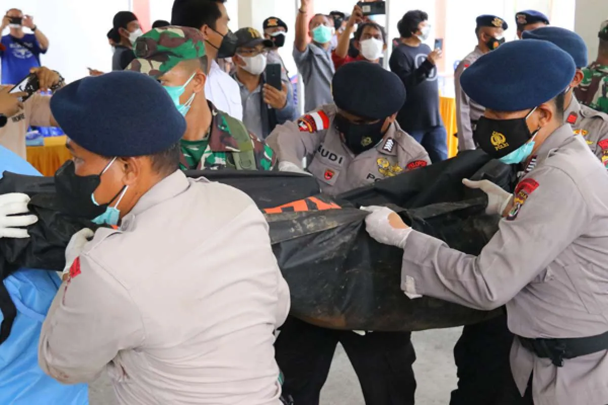 Kelompok Kriminal Bersenjata (KKB) Tembak Mati Pegawai Bank Papua di Sinak