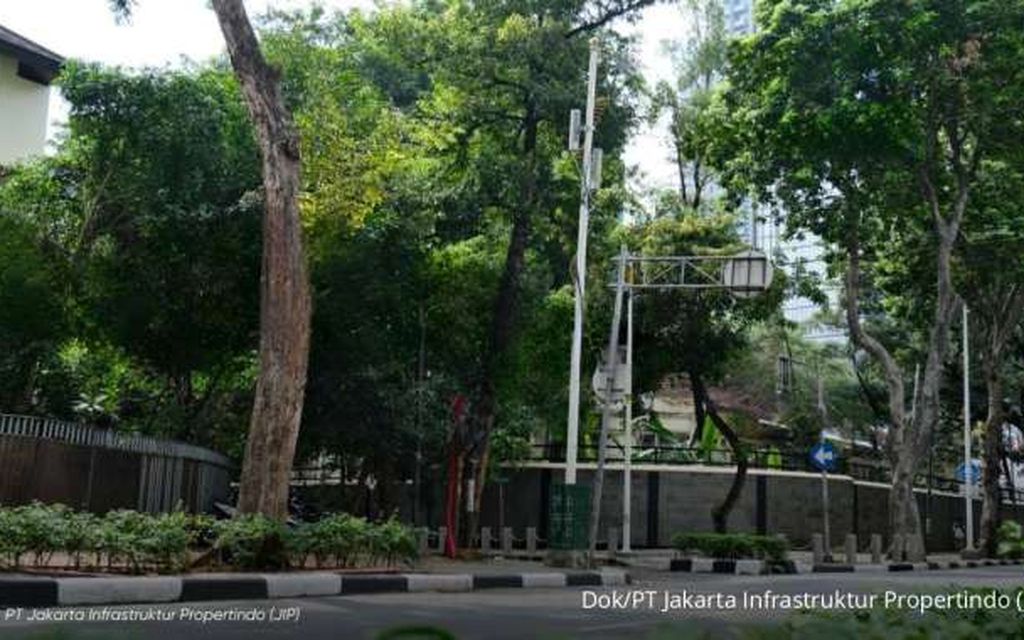 PT JIP Hadirkan Penerangan Jalan Umum Pintar di Kawasan Gunawarman, Jakarta Selatan 