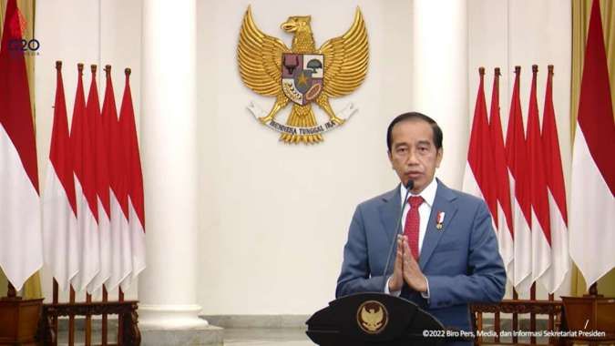 Marhaban Ya Ramadan, Jokowi: Tahun Ini Bisa Salat Berjamaah di Masjid 