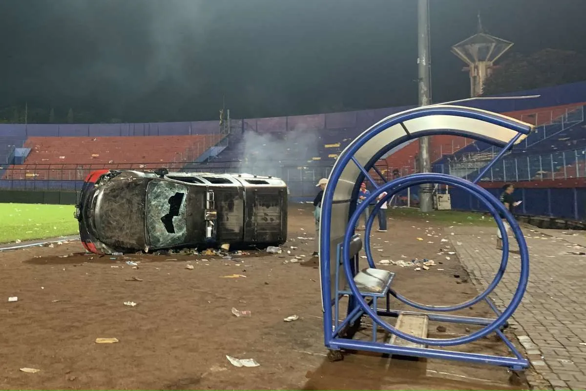 Tragedi Sepakbola di Kanjuruhan, YLKI Minta Pembentukan Tim Investigasi Independen