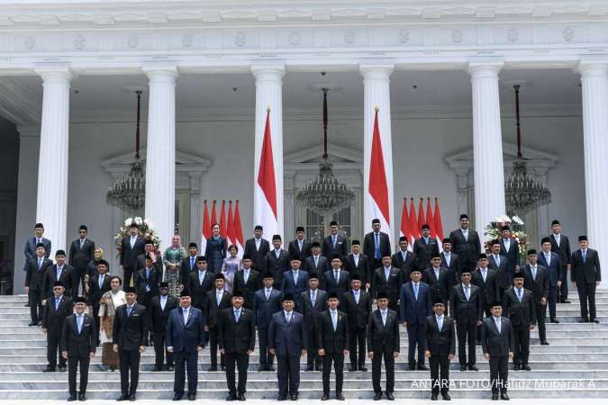 Presiden Prabowo Resmi Melantik Menteri Kabinet Merah Putih, Berikut Daftarnya