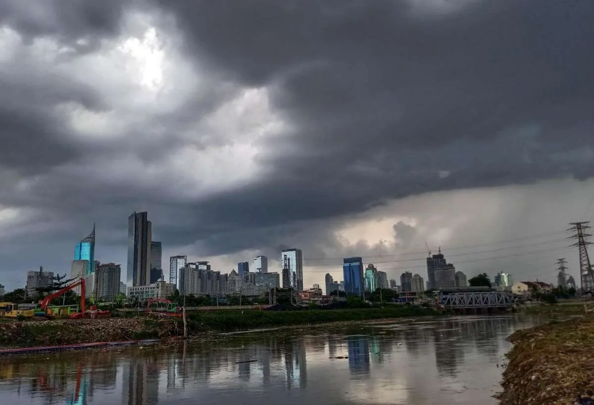Pemerintah upayakan mencegah bencana dan penularan Covid-19 saat La Nina