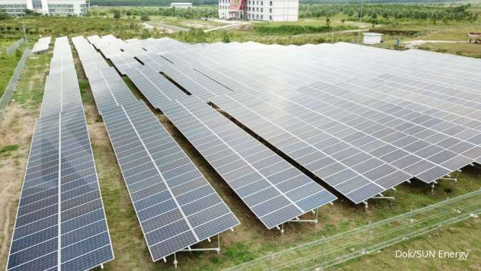 Pemerintah mendorong implementasi pembangkit listrik tenaga surya (PLTS) 