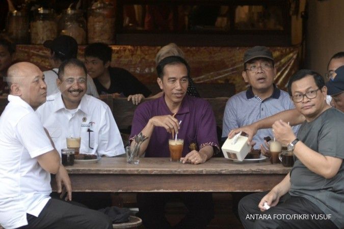 Kunjungan kerja ke Semarang, Jokowi awali hari dengan menyantap soto