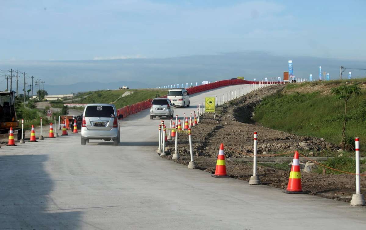 Proyek Jalan Tol Baru Terus Dikebut