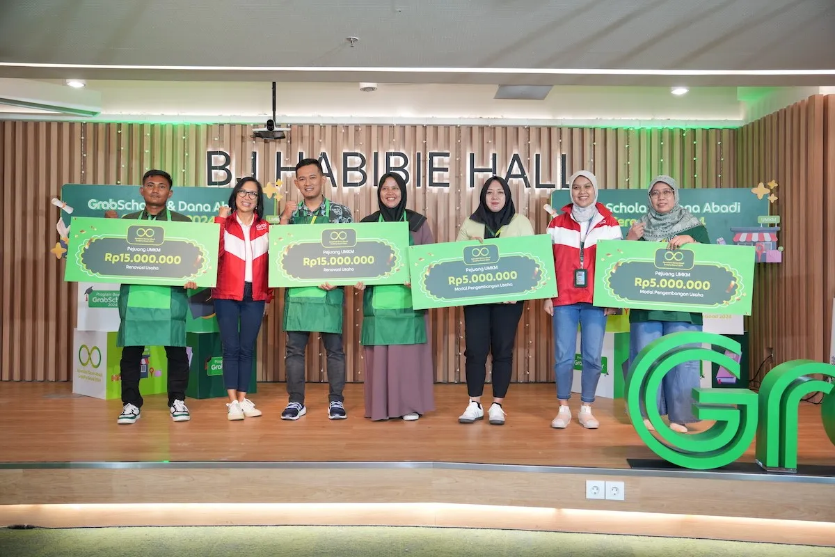 Grab Salurkan 1 Juta Dolar untuk Lebih 33.000 Pelaku Sektor Transportasi &Pelaku UMKM