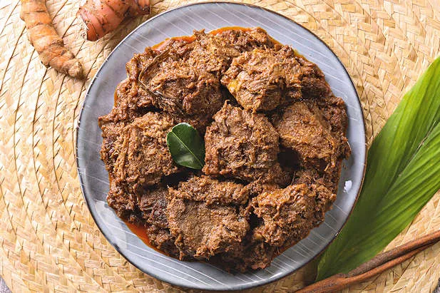 rendang daging sapi