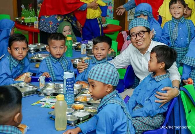 Wamenperin: Makan Bergizi Gratis Ikut Dongkrak Industri Kecil dan Menengah