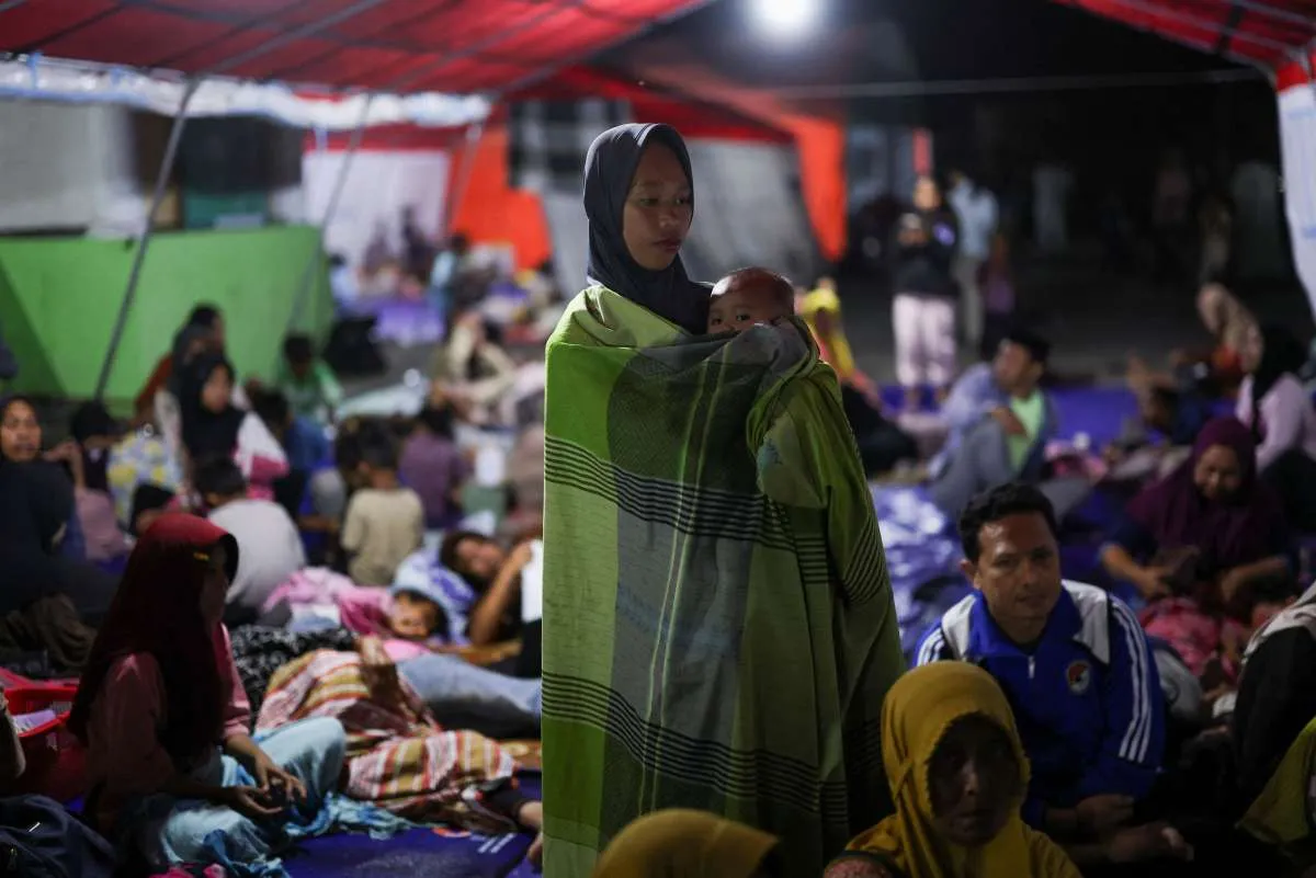 Search for Indonesia Quake Victims Underway on Independence Day