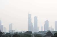 Udara Jakarta Membahayakan Kesehatan, Cermati Tanda-Tanda ISPA