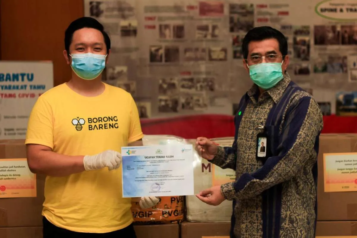 BorongBareng.com donasikan 200 APD untuk RSUP Fatmawati dan RSUP Persahabatan