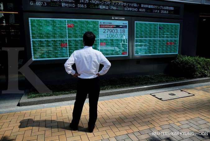 Asia Stocks in Gloomy Mood as Wall Street Futures Slip
