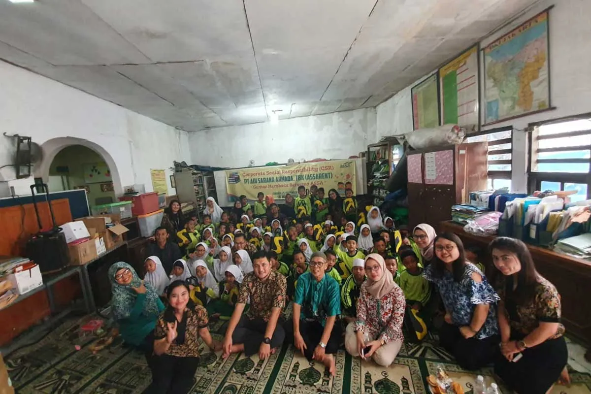 Peduli Pendidikan, ASSA Rent Donasikan Buku Bacaan ke Sekolah