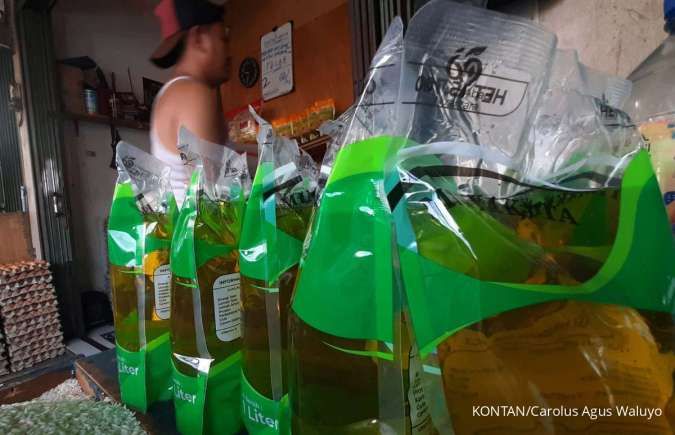 Antisipasi Kelangkaan, Produsen Wajib Pasok Minyak Goreng Kemasan untuk Rumah Tangga