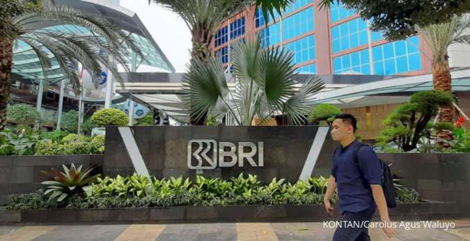Tren Suku Bunga Masih Tinggi, Analis Rekomendasikan Beli Saham Bank BRI (BBRI)