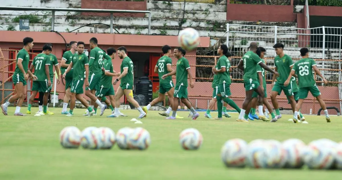 Link Live Streaming Persebaya Surabaya vs Persis Solo di BRI Liga 1 Pukul 19.00 WIB