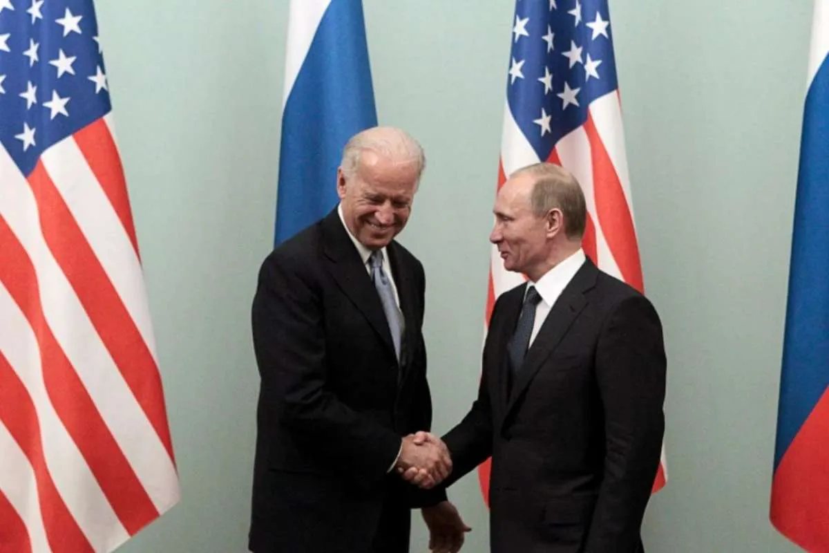 Biden setuju dengan Putin soal hubungan AS-Rusia yang memburuk