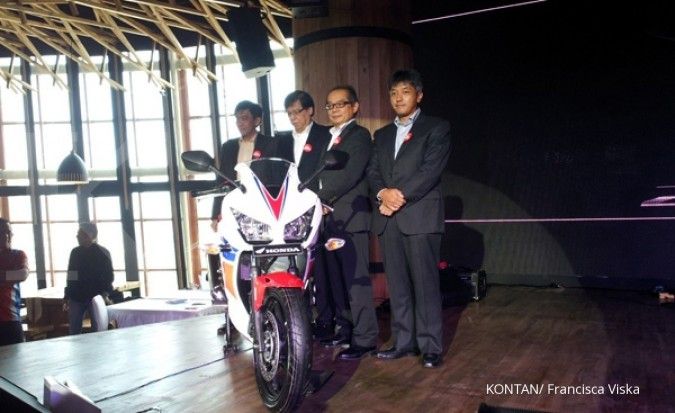 Saling kebut di bisnis motor sport 250 cc