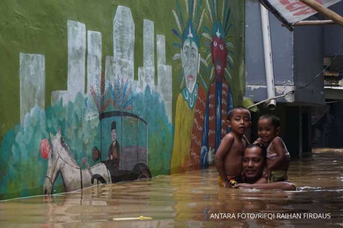 Waspada Bencana Jakarta & Sekitarnya, Cek Peringatan Dini Cuaca Besok Hujan Lebat