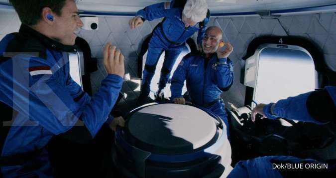 Sukses bertamasya ke luar angkasa, ini kata Jeff Bezos