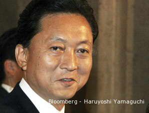 Posisi PM Hatoyama Terancam