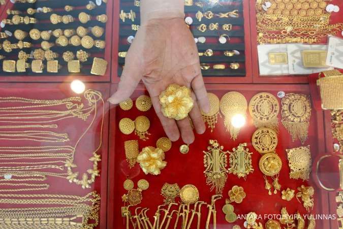 Harga Sempat Tertekan, Begini Proyeksi Harga Emas ke Depan