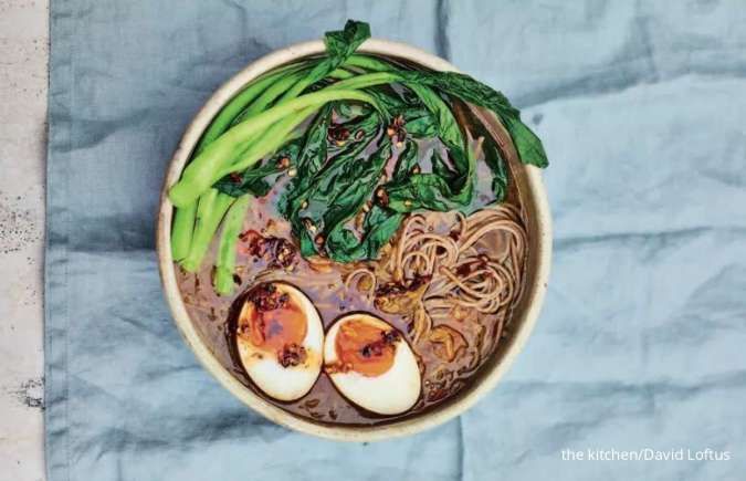 Lezat tapi Berbahaya, Sering Makan Ramen Bisa Tingkatkan Risiko Kematian