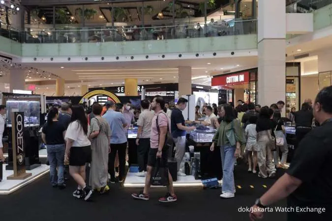 40 Pedagang Jam Tangan Mewah Kumpul, Jual Beli Langsung di Sini