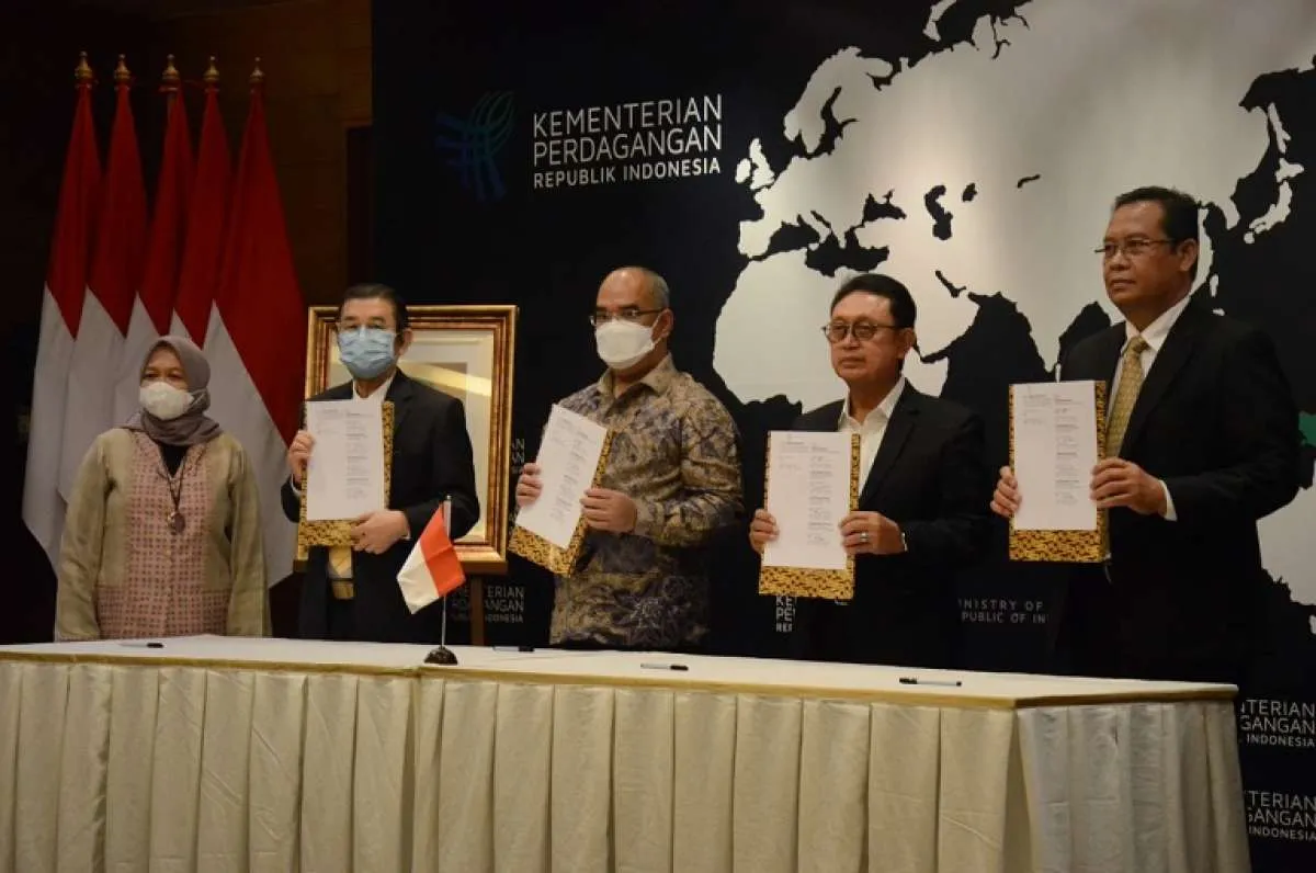 Indonesia–Tiongkok Teken Kontrak CPO & Ikan, Realisasikan Kesekapakatan Presiden 