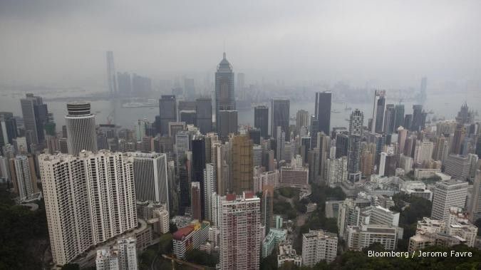 Akibat badai, Hongkong batalkan perdagangan pagi