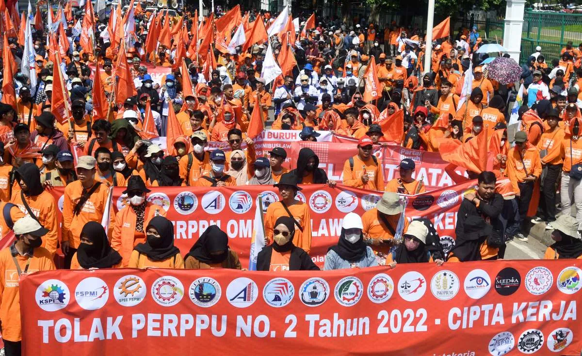 Soal Judicial Review Perppu Cipta Kerja, Begini Kata Pakar Hukum Tata Negara