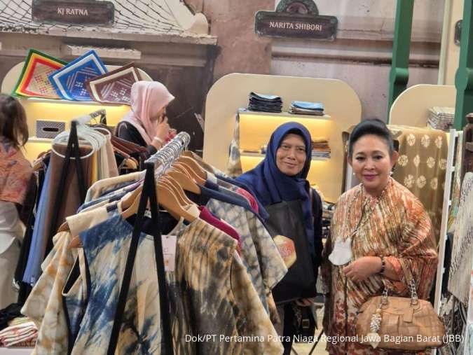 UMK Academy Pertamina Dukung Narita Shibori Wujudkan Fesyen Nuansa Tradisi & Empati