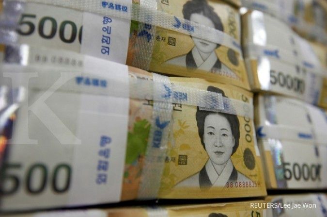 Utang naik, Bank of Korea tahan suku bunga 