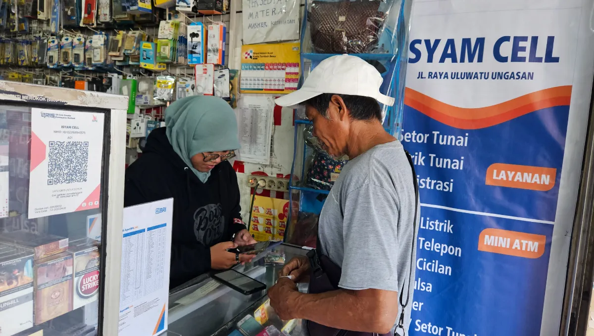 Agen BRILink, Pahlawan Literasi dan Digital di Daerah