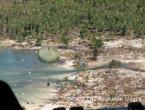Di Mentawai, relawan bak ayam kehilangan induknya