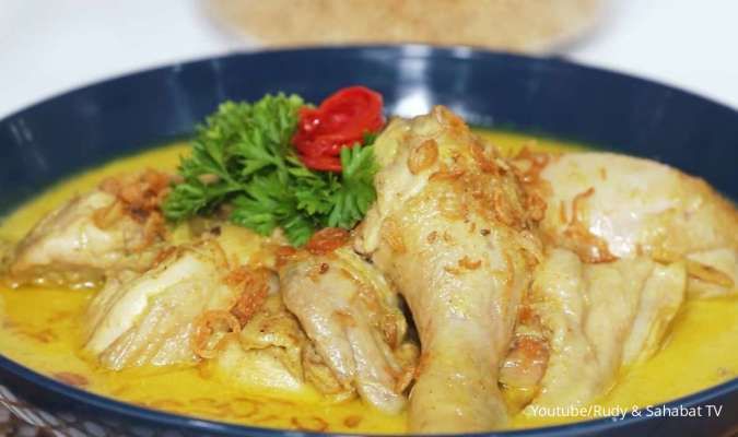 Resep Opor Ayam Bumbu Kuning Ala Chef Rudy Choirudin, Bikin Ngiler!
