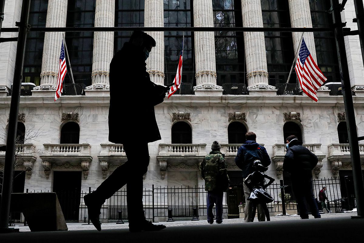 Wall Street: Dow Jones, S&P 500, dan Nasdaq Menguat Usai Kekhawatiran Inflasi Mereda