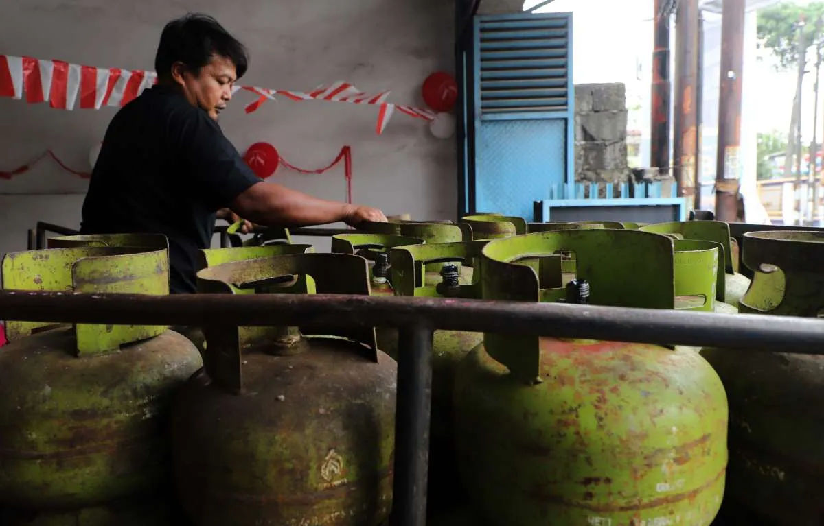 Mengukur Keberhasilan Perubahan Skema Penerima LPG 3 Kg Berdasarkan NIK