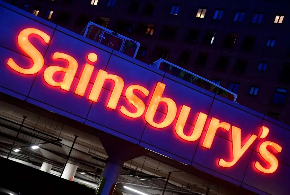 Sainsbury's: Perlambatan Penjualan Hantui Supermarket Raksasa Inggris