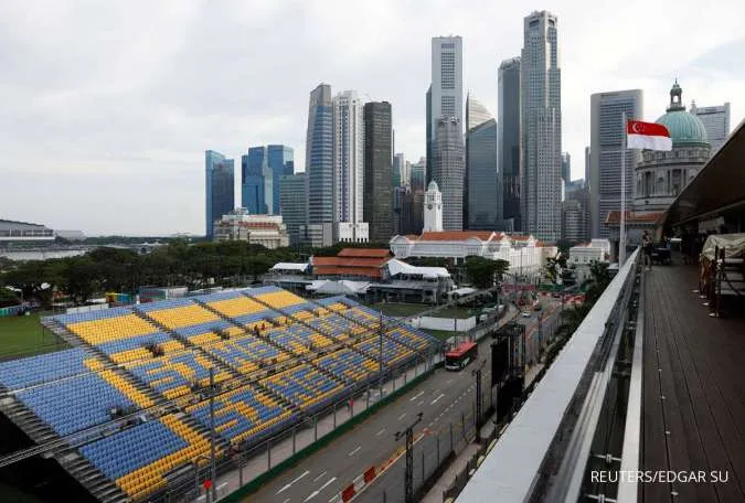 Singapore Downgrades Q4 GDP, Keeps 2023 Forecast