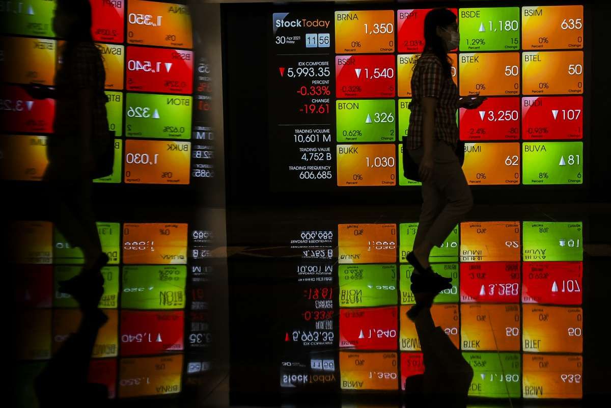 Laju Ekonomi Melegakan Pasar, Buy on Weakness Saham-Saham Pilihan