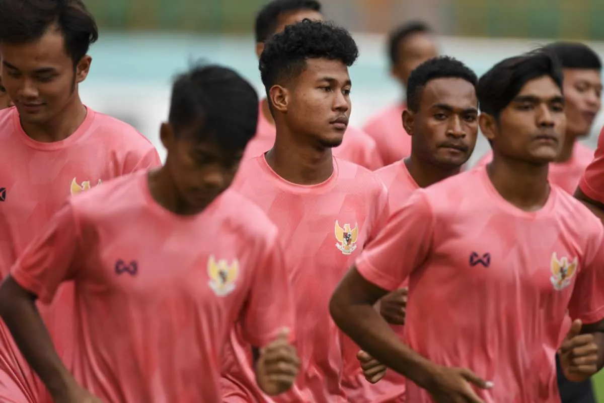 Kontrak dengan Nike selesai, apparel Warrix asal Thailand menjadi penggantinya?
