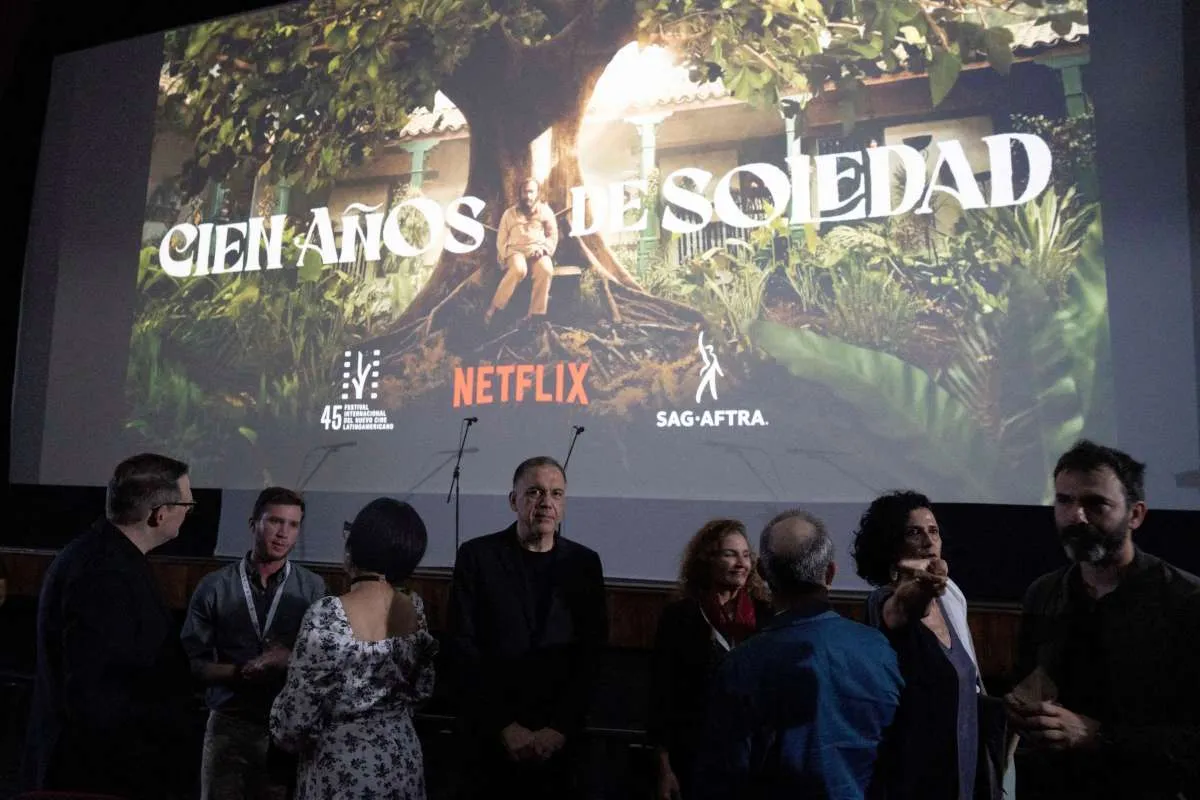 La Scala, India Panggung Musik Global, dan 100 Tahun Kesendirian