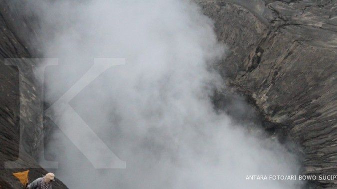 Ribuan warga dievakuasi dari Pulau Palue