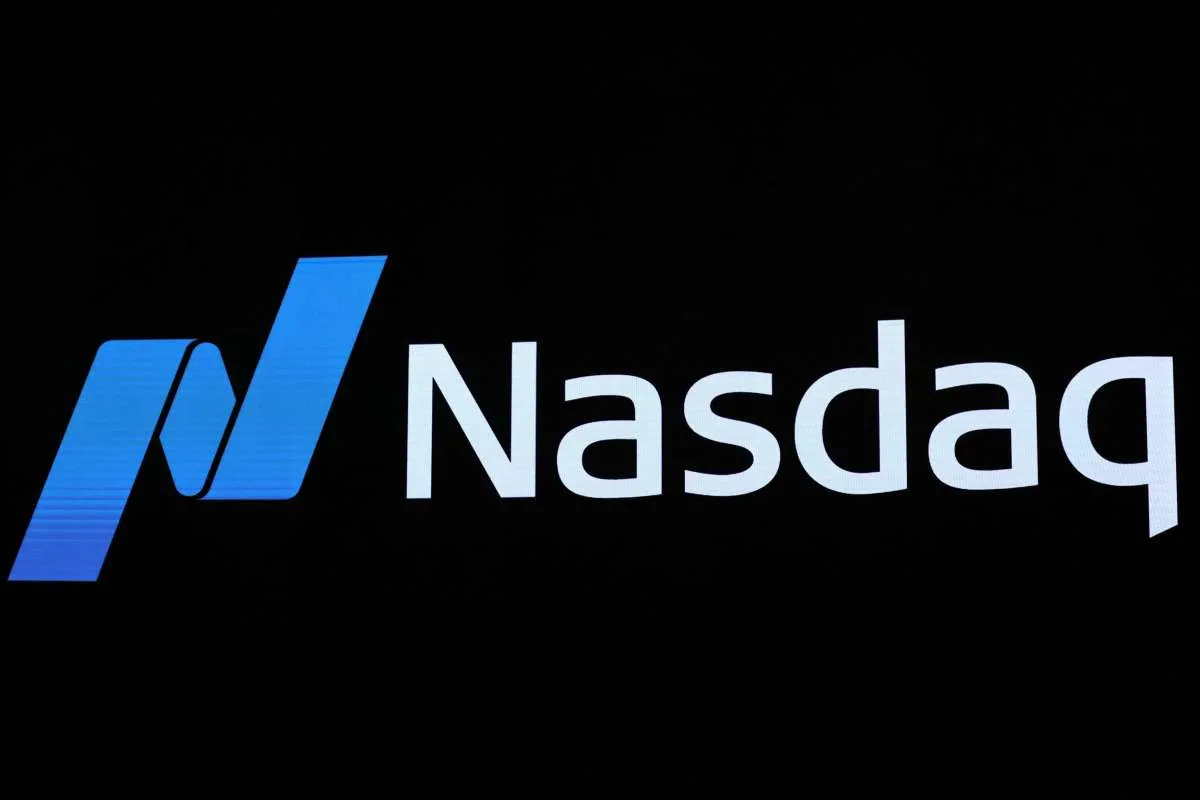 Nasdaq Tertinggal dari S&P 500 dan Dow, Kekhawatiran AI Guncang Saham Teknologi